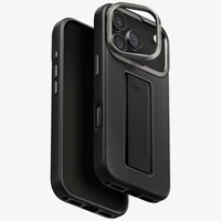 Etui UNIQ Heldro Pro Magclick Charging na iPhone 17 Pro - czarne
